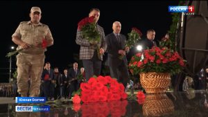 В Южной Осетии прошли траурные мероприятия, посвященные 14-ой годовщине вооруженной агрессии Грузии