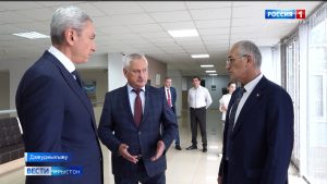 Дзанайты Барис бабæрæг кодта центр «Мой бизнес»