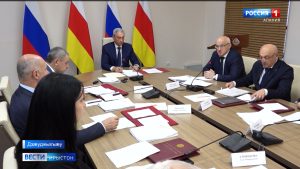 Ацы аз 9 адæймаджы райсдзысты субсидитæ программæ «Уæрæсейаг бинонтæн цæрæнуат» æххæстгæнгæйæ