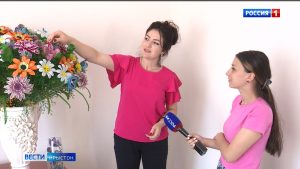 Фæрдгуытæй æппæтæй стырдæр дидинджыты баст йæхи къухтæй скодта Алагирæй æрмдæсны Чехойты Варгине