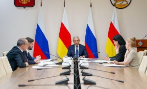 В правительстве Северной Осетии обсудили реализацию совместных с ДОМ.РФ проектов