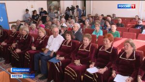 Совет ветеранов Северной Осетии провел торжественное собрание, посвященное Дню пожилого человека