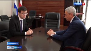 Борис Джанаев провел рабочую встречу  с руководителем фонда «Быть добру» Амурханом Кусовым