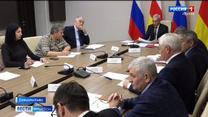 Дзанайты Барисæн кусæг фембæлд уыди хицауады уæнгтæ æмæ муниципалон скондты сæргълæуджытимæ