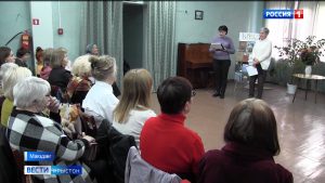 Хъазахъхъæгты культурæ æмæ æгъдæутты тыххæй дзырдтой «Литературон уазæгуаты»