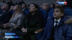 Космонавтикæйы скъолайы бындурæвæрæг Къомайты Русланы номарæн изæр арæзт æрцыд Планетарийы