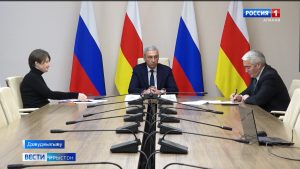 Дзанайты Барис архайдта Уæрæсейы регионтæн корпораци ВЭБ.РФ-ы проектон финансты фабрикæйы механизмы презентацийы