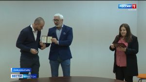 Национ наукон библиотекæйы фесты ахæм курсы кæронбæттæн ахуыртæ