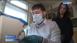 Мастер из Владикавказа создает точные копии скифских артефактов и передает опыт студентам