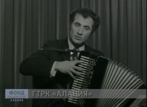 Булат Газданов. Чызджыты кафты цагъд