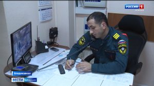 В новогоднюю ночь спасателям Северной Осетии поступило 4 вызова из-за неосторожного обращения с пиротехникой