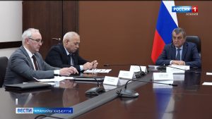 Сергей Меняйло видеобастдзинады фæрцы архайдта президенты раз хъазахъхъæгты хъуыддæгты фæдыл советы æмбырды.