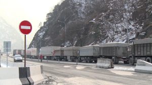 Военно-Грузинская дорога закрыта для всех видовтранспорта