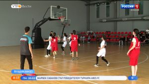 Во Владикавказе проходит республиканский этап Кубка главы по баскетболу среди школьников