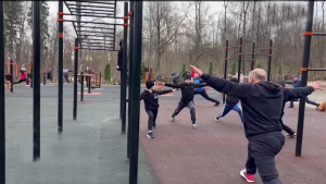 Фидæны æнæниз, æхсæнадæн пайдайаг  цæмæй уа адæймаг, ууыл кусын фæхъæуы рагагъоммæ