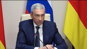 Цæрæнуæтты-коммуналон хæдзарады комплексы куыстуæтты архайдыл æрныхас кодтой, Дзанайты Барисы разамындæй арæзт æмбырды