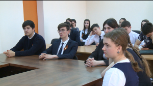 Цæгат Ирыстоны скъолаты сарæзтой историон хъазт «1418»