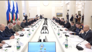 Борис Джанаев принял участие в совещании, посвященном дополнительным мерам по обеспечению безопасности в регионах СКФО