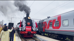 Ретропоезд «Победа» прибыл на станцию в Эльхотово