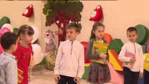 День осетинского языка и литературы отметили в детской развивающей студии «Фæндиаг»