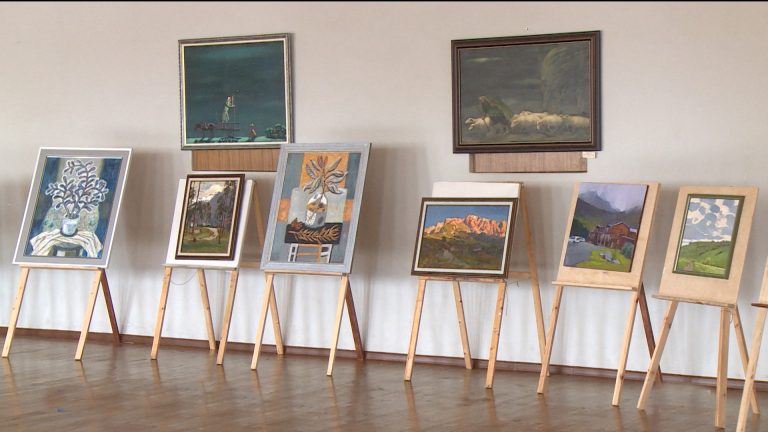В Северной Осетии открылся четвертый просветительский проект Юрия Абисалова «Художники – детям гор»