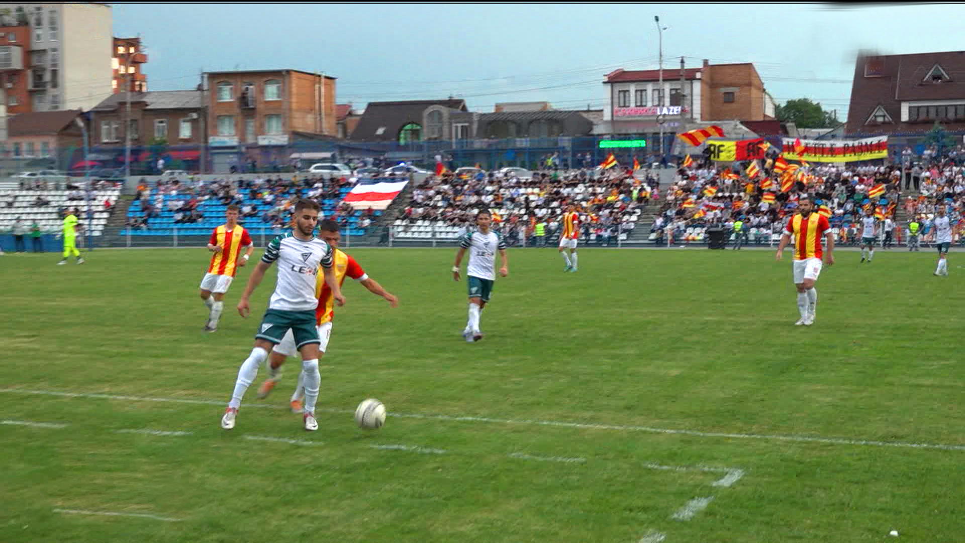 Руководители футбольного клуба «Химки» в 2023-м передали судье матча с «Аланией» два млн рублей – МВД РФ