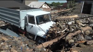 Стихийное бедствие: во Владикавказе и Пригородном районе подсчитывают ущерб от удара стихии и ликвидируют последствия