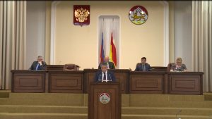Совет парламента республики поддержал законопроект о зачислении участников СВО в вузы без вступительных экзаменов