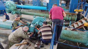 Во Владикавказе начали ремонтировать один из основных резервных насосов городского водозабора