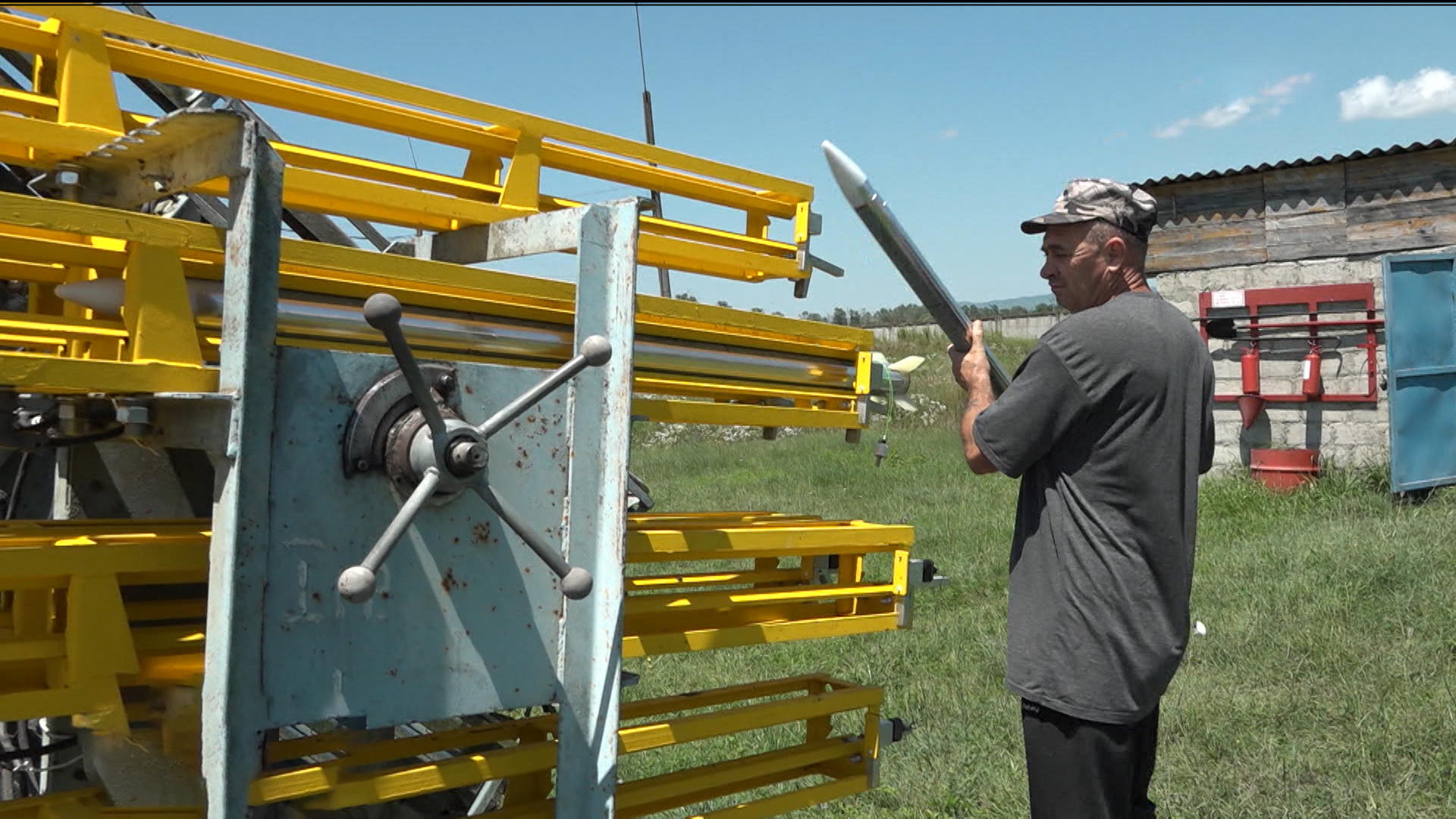 Противоградовая служба Северной Осетии сегодня выпустила 43 снаряда