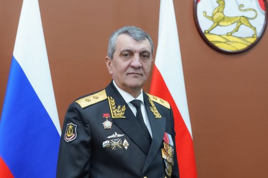 Сергей Меняйло поздравил жителей Северной Осетии с Днем Победы