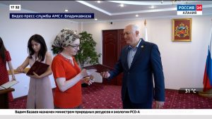 Ключи от новых квартир во Владикавказе получили 6 семей, состоящих на учете в АМС