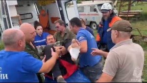 Вертолет эвакуировал пострадавшего иностранного туриста с горы Казбек