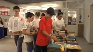 Еще 200 книг собрали школьники и учителя республики в рамках всероссийской акции «Книга другу»
