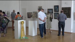 В зале Союза художников открылась выставка «Образы эпоса», посвященная Году осетинской Нартиады