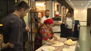 В рамках проекта «Лица кавказской национальности» во Владикавказе прошел мастер-класс по приготовлению осетинских пирогов