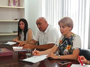 Министр труда и социального развития РСО-Алания Алина Айдарова провела прием граждан в Ардонском районе