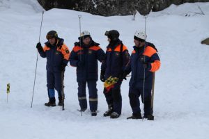 Североосетинские спасатели начали поисковую операцию на горе Казбек