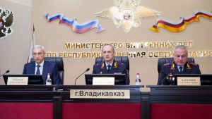 Нового министра ВД по Северной Осетии Демьяна Лаптева представили личному составу ведомства