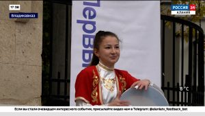16-летняя Анастасия Ахполова установила рекорд по самой продолжительной игре на национальном инструменте