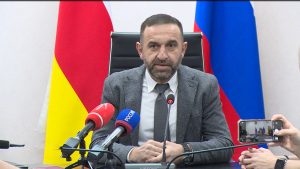 Культурæйы министр Фидараты Сослан сарæзтой пресс-конференци