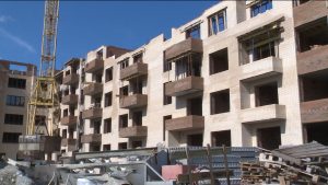 Кæлæддзаг хæдзæртты чи цæры, ахæм 145 Дзæуджыхъæуккаг  бинонтæн  афæдзы кæронмæ ратдзысты ног цæрæнуæттæ