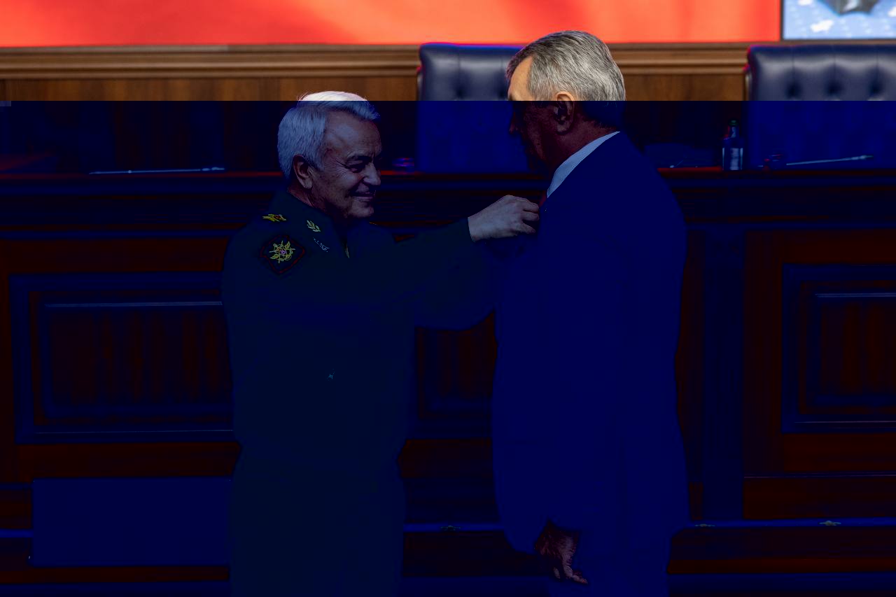 Сергей Меняйло награжден медалью «За укрепление боевого содружества»