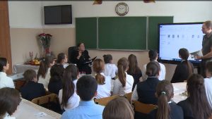 Лариса Гергиева провела занятие для учеников пятой гимназии Владикавказа