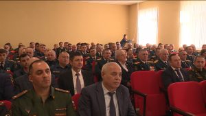 Борис Джанаев вручил награды сотрудникам МЧС по Северной Осетии