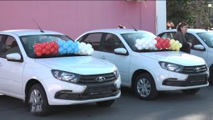 Четыре жителя республики, пострадавшие на производстве, получили новые автомобили от отделения Социального фонда России по Северной Осетии