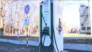 Цæгат Ирыстон сси, электромобильтæ ифтындзæн станцæтæ ахадгæ кæм сты, уыцы регионтæй иу