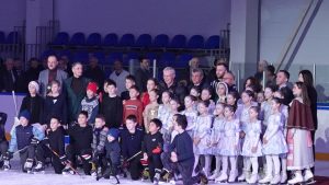 Во Владикавказе торжественно открыли новую ледовую арену