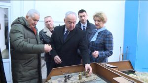 Таймураз Тускаев вместе с председателями парламентских комитетов посетил структурные подразделения СКГМИ