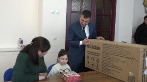 В Северной Осетии продолжается акция «Елка желаний»